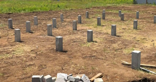 Фундамент на забивных жб сваях под ключ в Астрахани - фундамент из забивных железобетонных свай цена от 3166 руб/м2